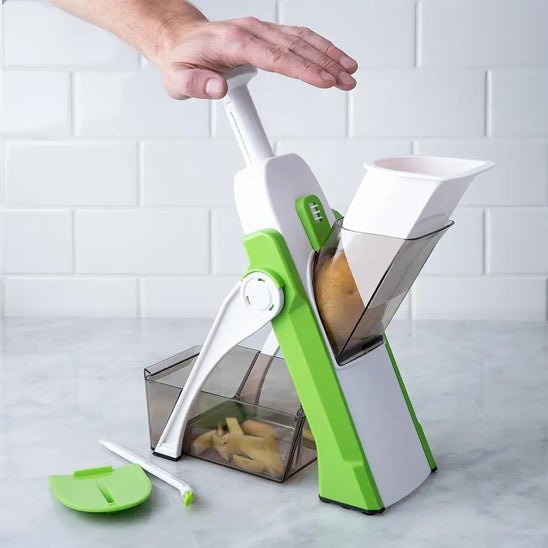cuisine-mandoline-action