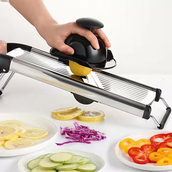 mandoline-japonaise-poivrons