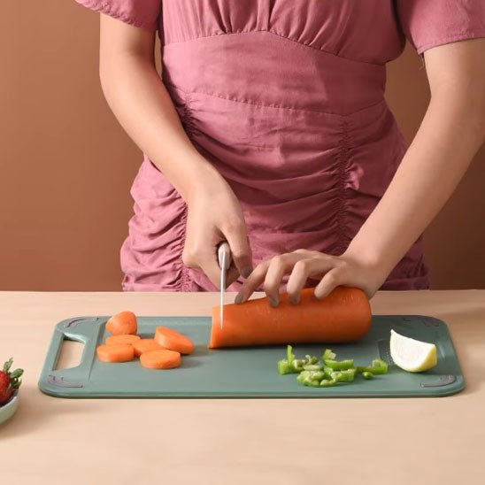 planche-a-decouper-legumes-carotte