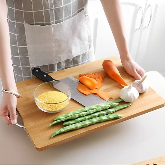 planche-a-decouper-en-bois-plateau